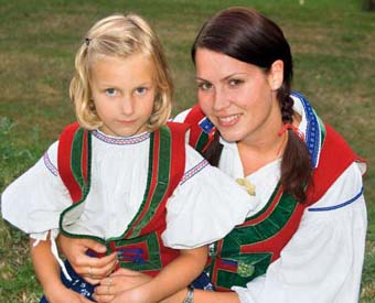 Valašský kroj je v Prlově stále živý Valašský kroj je v Prlově stále živý