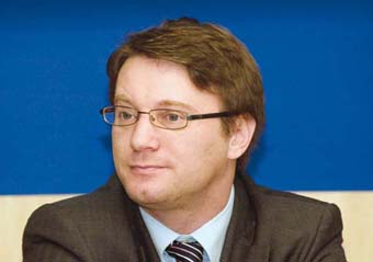 Výsledky průzkumu představil Michal Straka z Ipsos Tambor Výsledky průzkumu představil Michal Straka z Ipsos Tambor