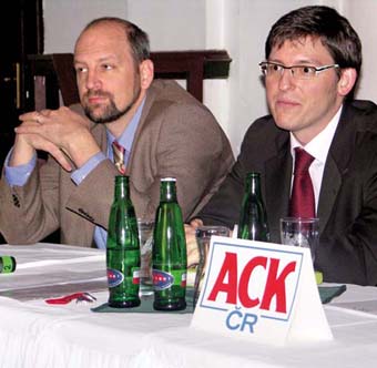 Filip Remenec (vpravo) a András Szirányi Filip Remenec (vpravo) a András Szirányi