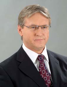 Generální ředitel společnosti Léčebné lázně Mariánské Lázně Ing. Lev Novobilský Generální ředitel společnosti Léčebné lázně Mariánské Lázně Ing. Lev Novobilský