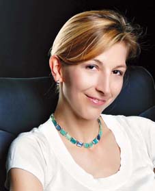 Lenka Petržilková Lenka Petržilková