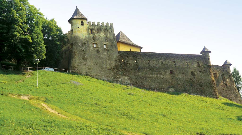 			Lubovňanský hrad je dominantou města			