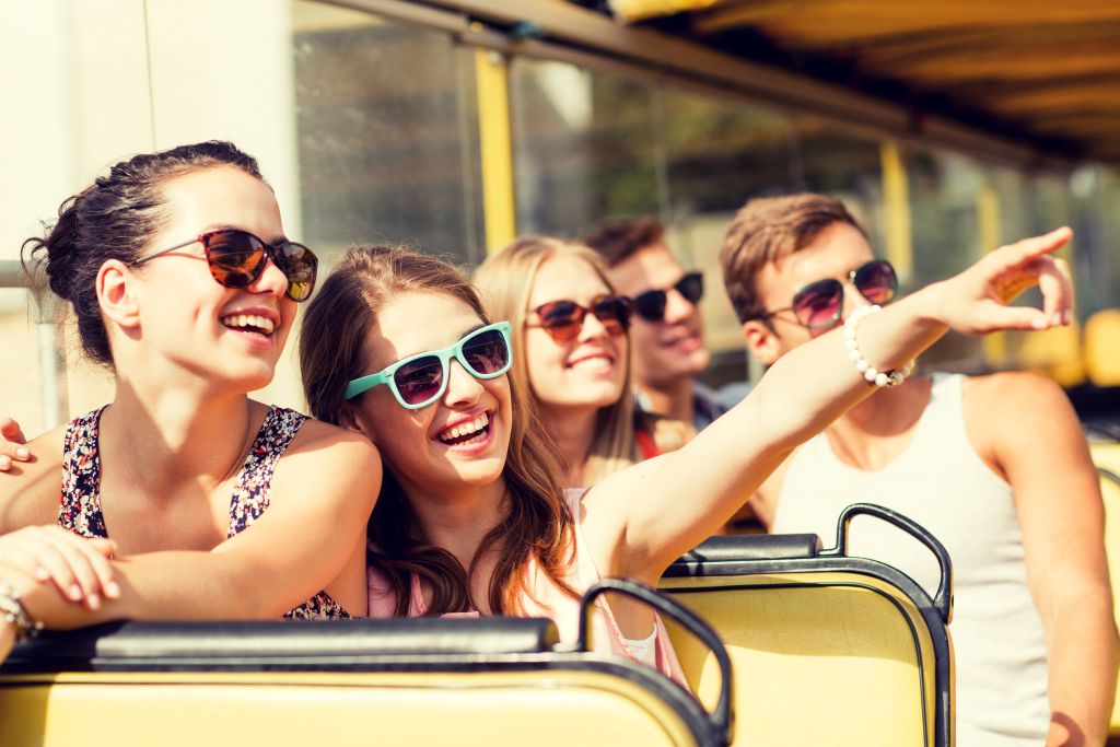 Turistbus, který loni poprvé spojil atraktivní turistická místa v okolí Pálavy a dolnorakouského Weinviertlu, letos vyjel už před prázdninami.