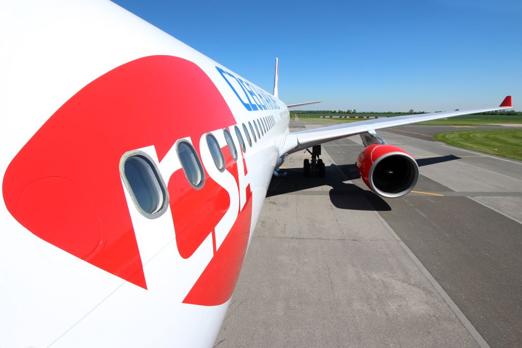 Úřad pro ochranu hospodářské soutěže (ÚOHS) schválil převzetí většinového podílu v Českých aeroliniích společností Travel Service Úřad pro ochranu hospodářské soutěže (ÚOHS) schválil převzetí většinového podílu v Českých aeroliniích společností Travel Service