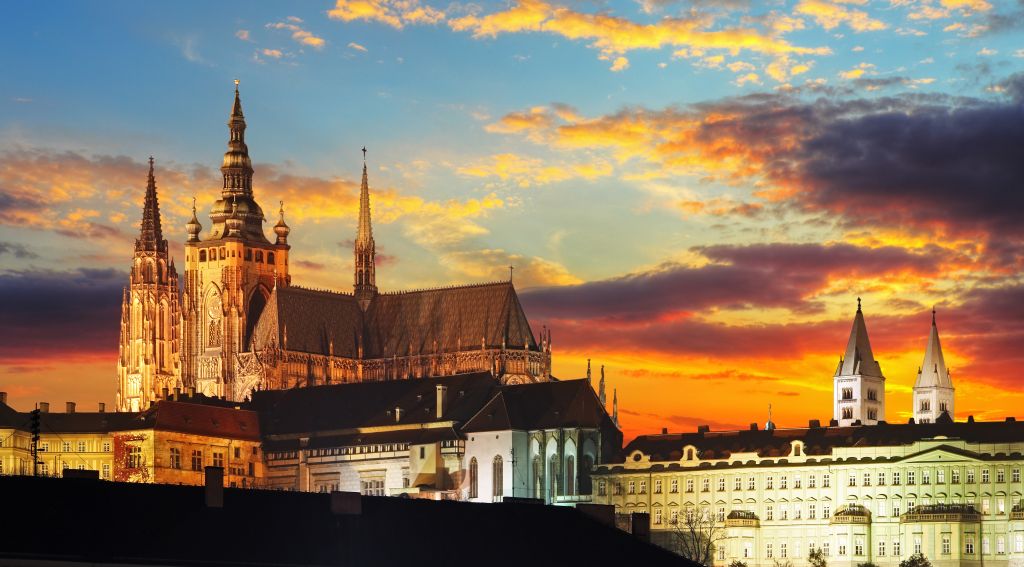 Areál Pražského hradu se znovu pro veřejnost otevře 25. května, zámecký park v Lánech o dva týdny dříve