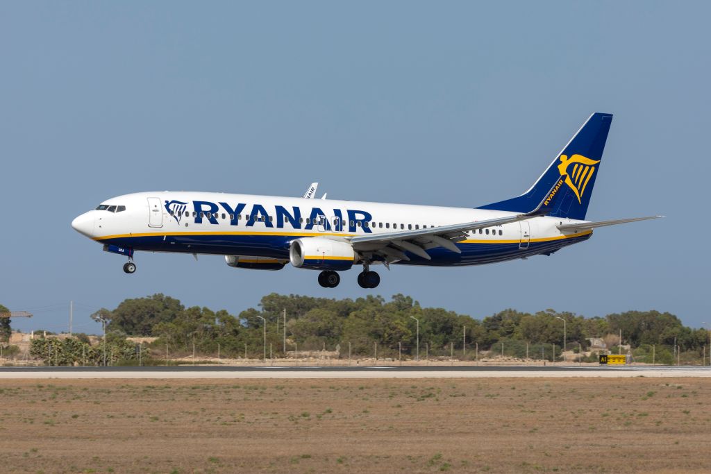Irská nízkonákladová letecká společnost Ryanair zruší v září a říjnu 20 procent letů
