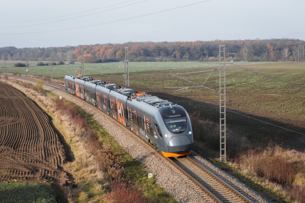 Nové vlaky Leo Express Sirius nedávno pokročily do další fáze schvalování a dopravce s nimi plánuje v příštím roce svézt první pasažéry