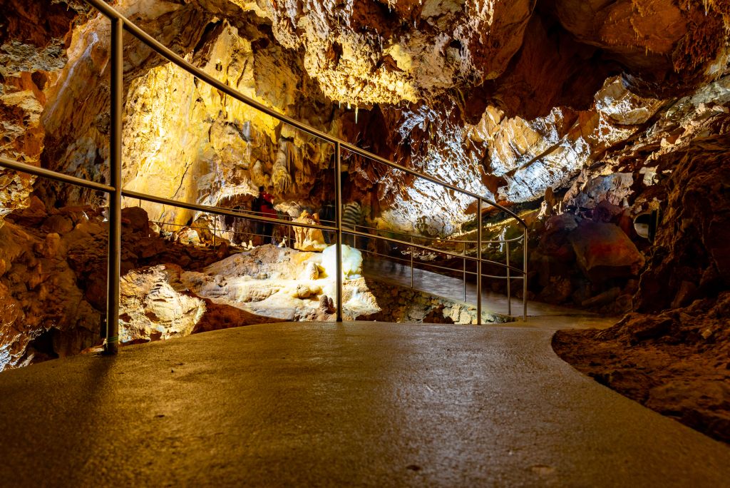 V jeskyni Výpustek v Moravském krasu se návštěvníci podívají i do dalších prostor, správa jeskyní chystá novou trasu