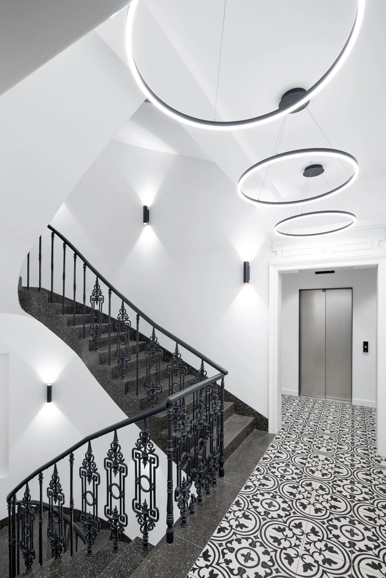 Foto: Crest Communications