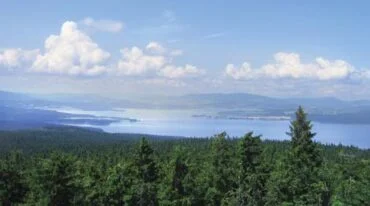 Rekreace u vody: Lipno a Máchovo jezero, srovnání a praktické tipy